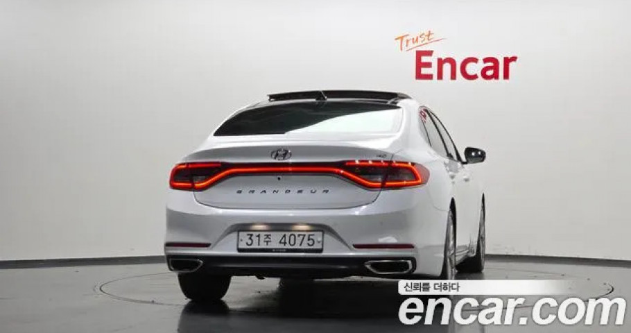 Hyundai Grandeur 