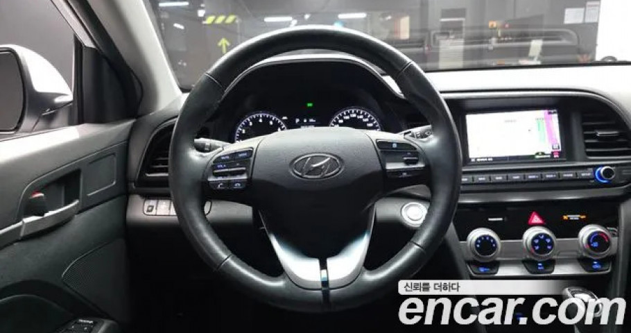 Hyundai Avante (Elantra) 