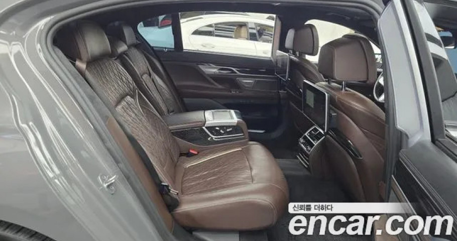 Bmw 7-Series 