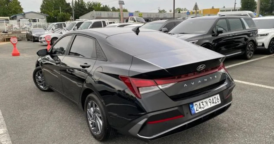 Hyundai Avante (Elantra) 