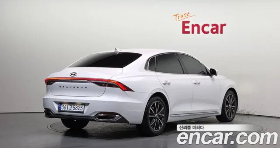 Hyundai Grandeur 