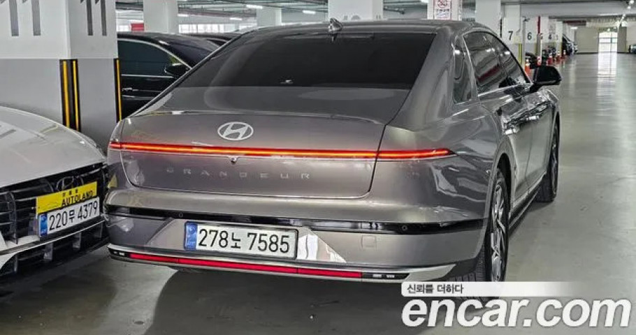 Hyundai Grandeur 