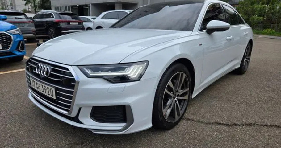 Audi A6 