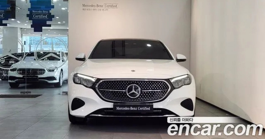 Mercedes-Benz E-Class 