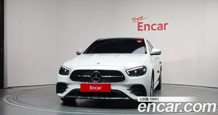 Mercedes-Benz E-Class 