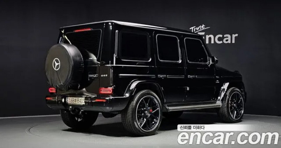 Mercedes-Benz G-Class 