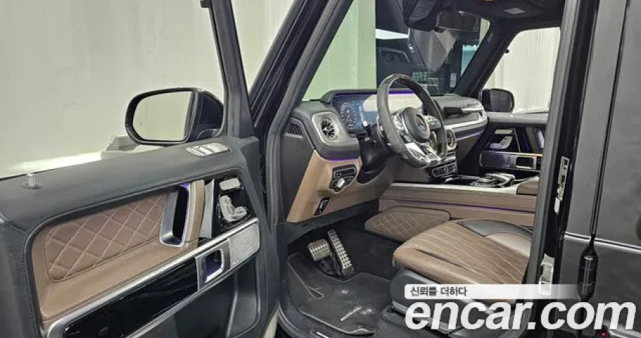 Mercedes-Benz G-Class 