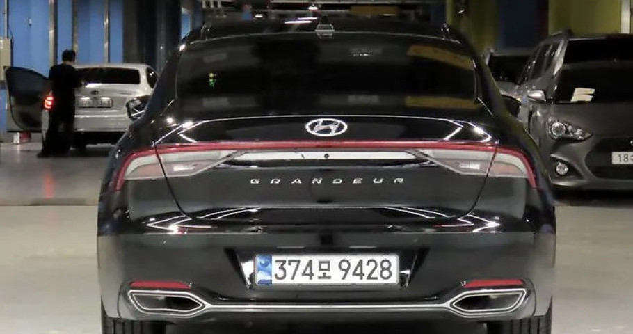 Hyundai Grandeur 