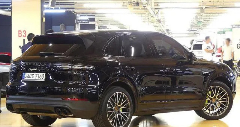 Porsche Cayenne 
