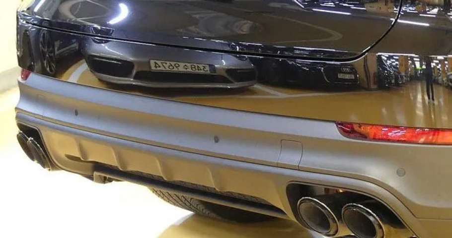Porsche Cayenne 