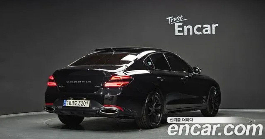 Genesis G70 