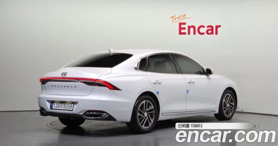 Hyundai Grandeur 