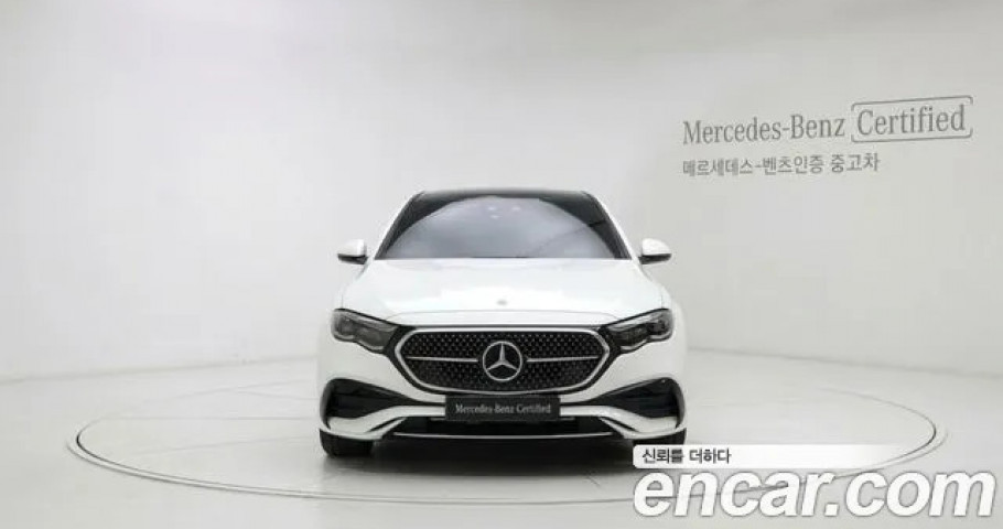 Mercedes-Benz E-Class 