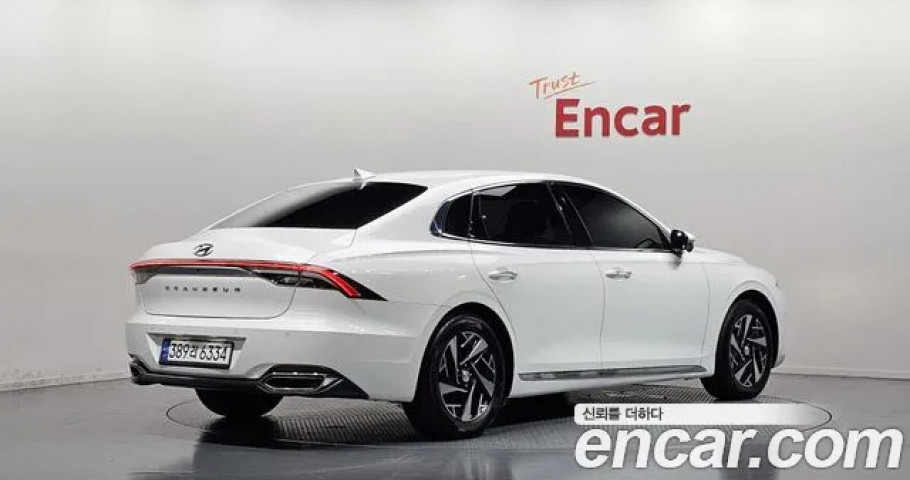 Hyundai Grandeur 