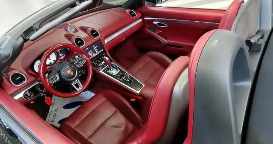 Porsche 718 