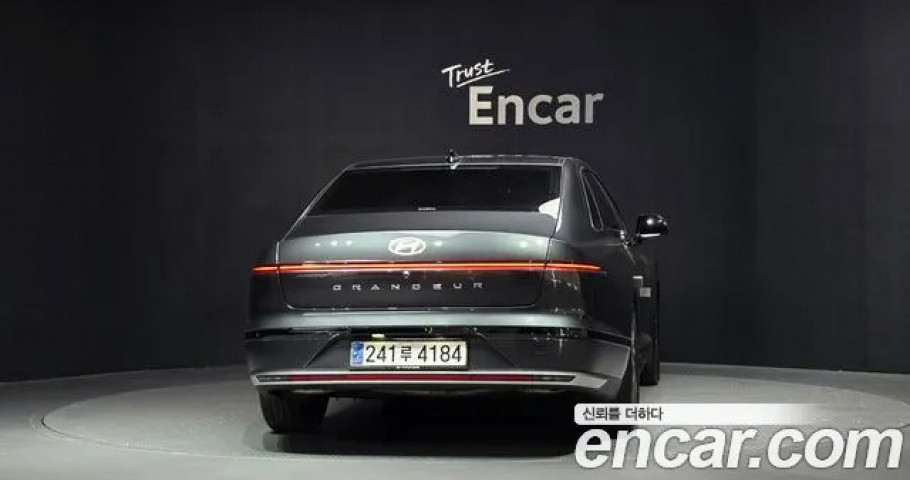 Hyundai Grandeur 