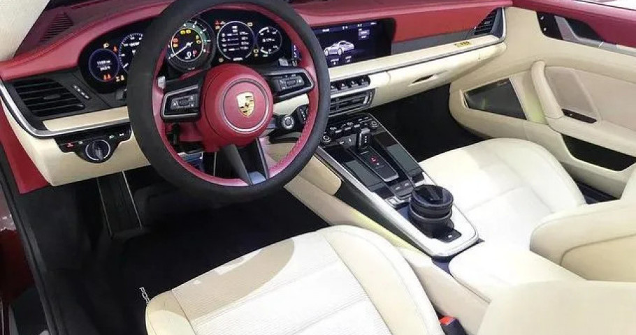 Porsche 911 
