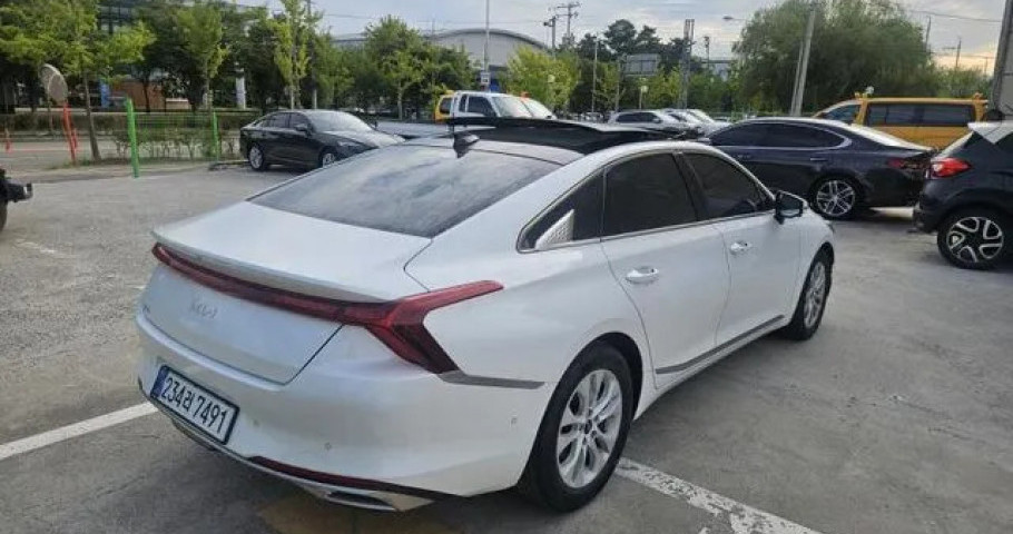 Kia K8 