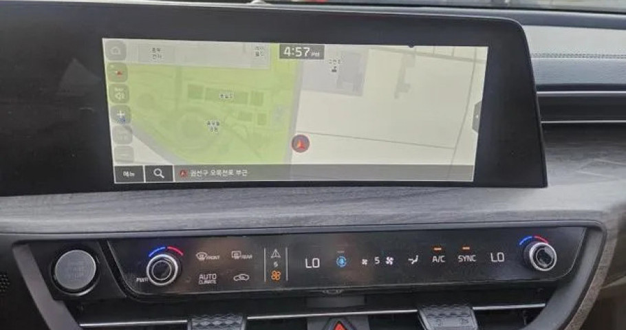 Kia K8 