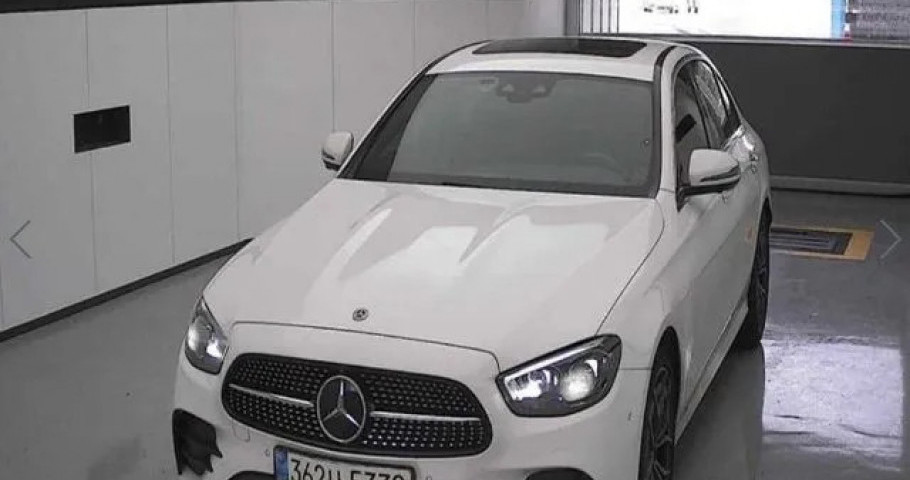 Mercedes-Benz E-Class 