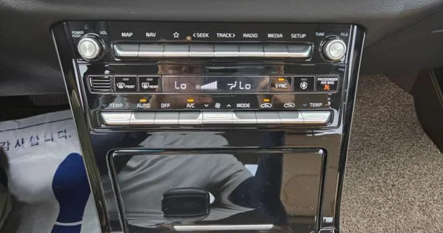 Kia K7 