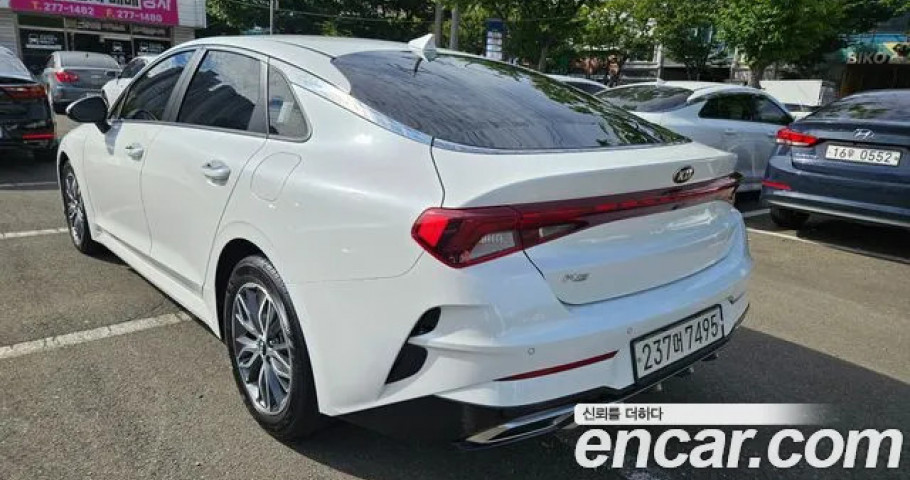 Kia K5 