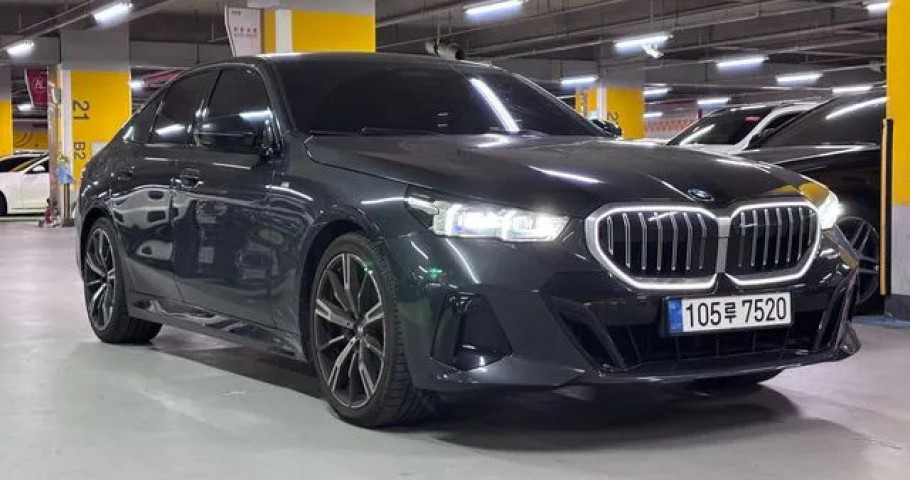 Bmw 5-Series 
