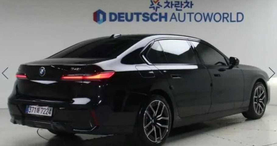 Bmw 7-Series 
