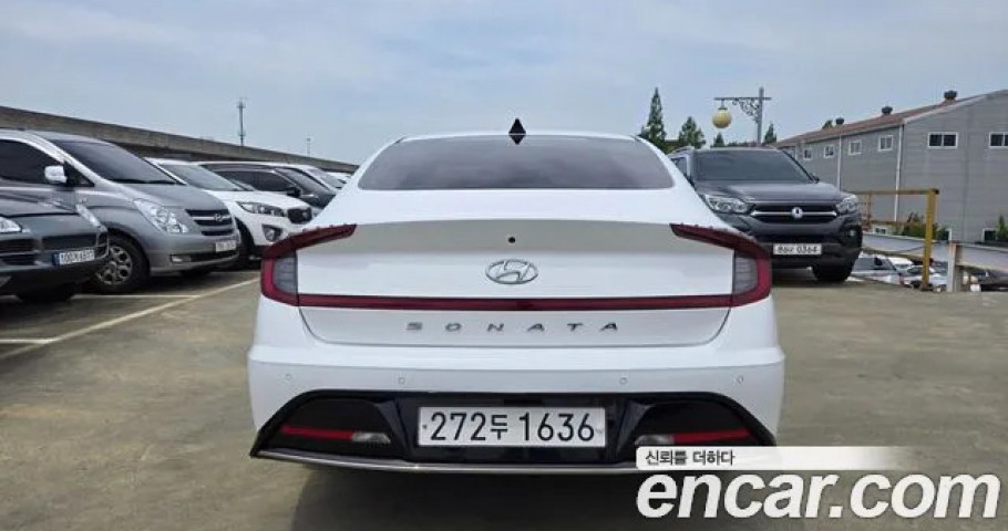 Hyundai Sonata 