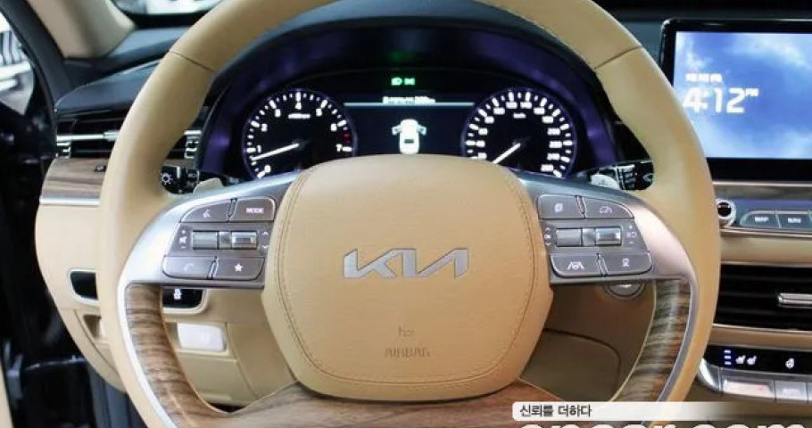 Kia K9 
