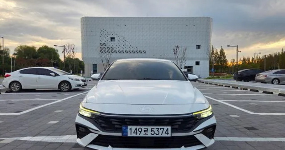 Hyundai Avante (Elantra) 