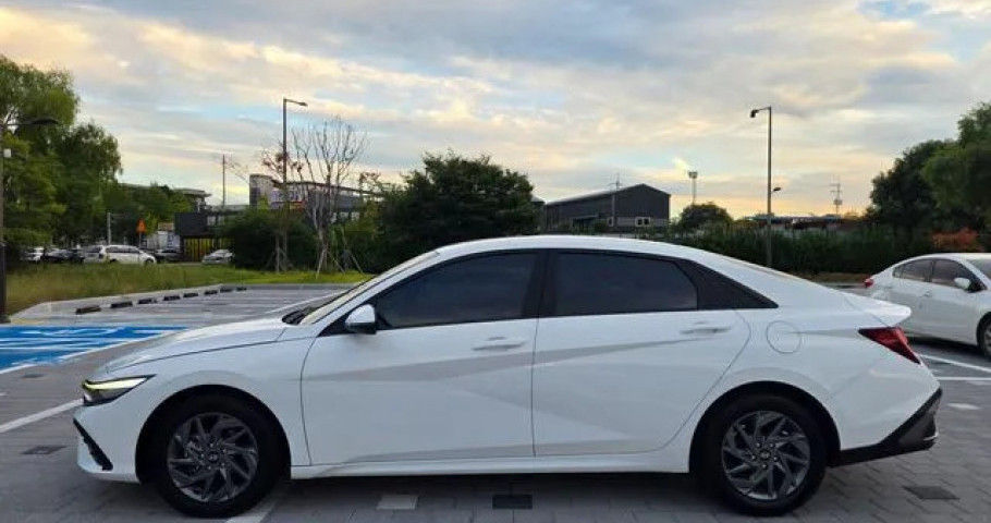 Hyundai Avante (Elantra) 