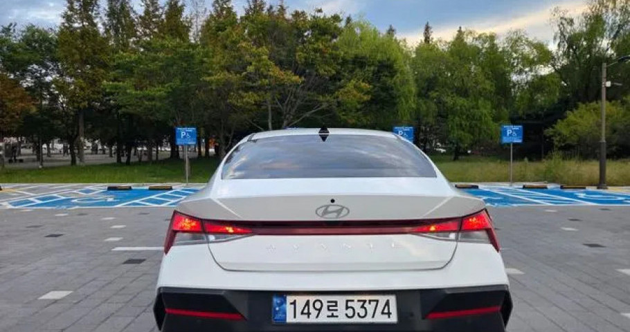 Hyundai Avante (Elantra) 