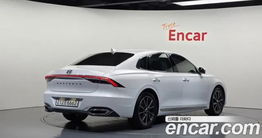 Hyundai Grandeur 