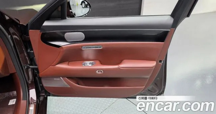 Genesis G90 