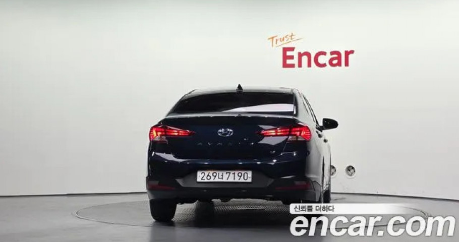 Hyundai Avante (Elantra) 