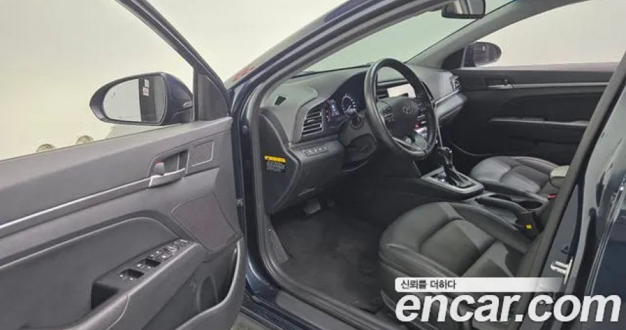 Hyundai Avante (Elantra) 