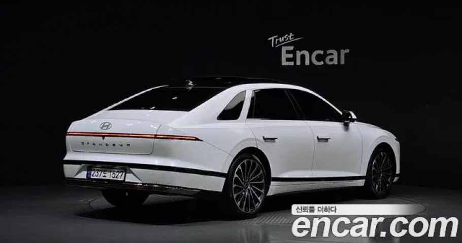 Hyundai Grandeur 