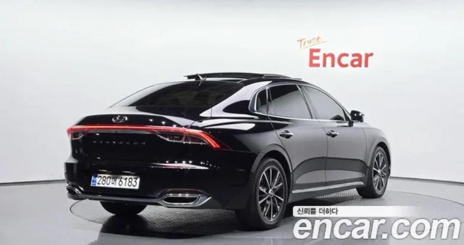 Hyundai Grandeur 