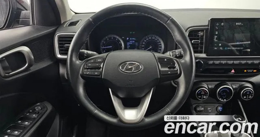 Hyundai Venue 