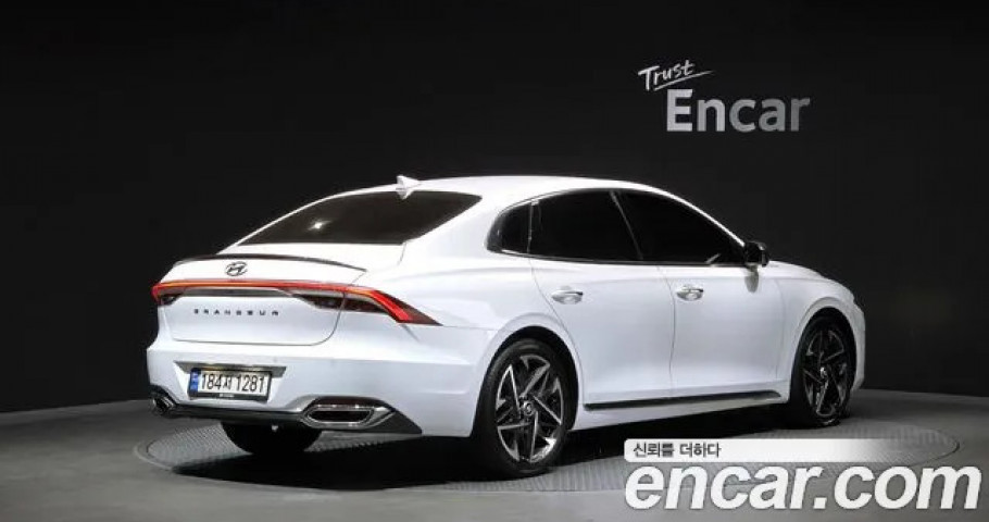 Hyundai Grandeur 