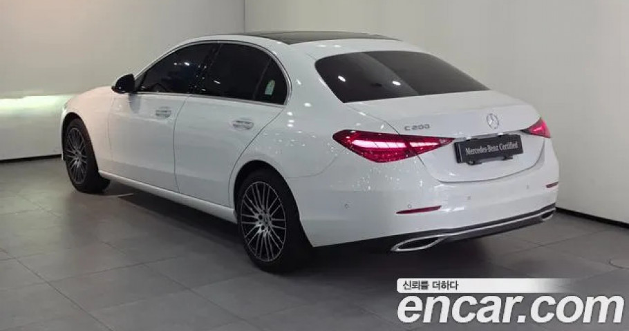Mercedes-Benz C-Class 