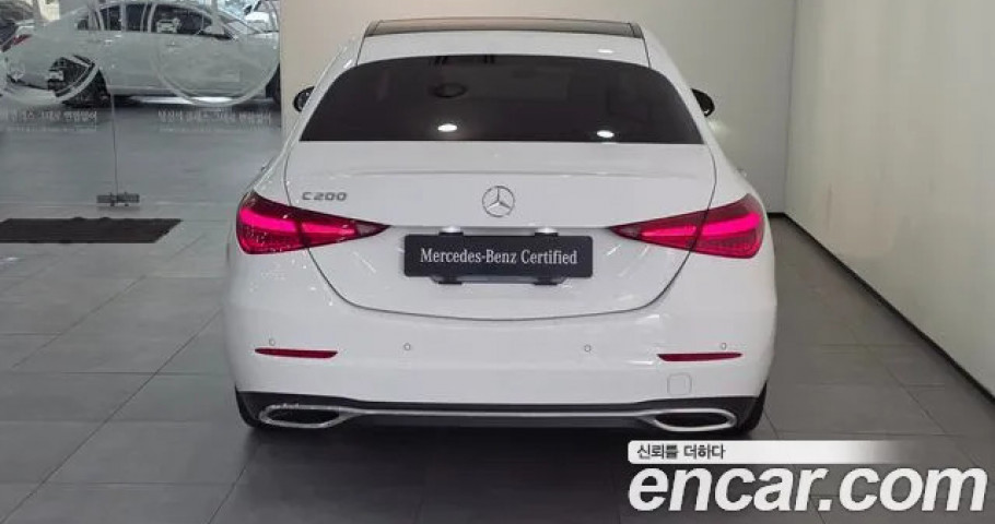 Mercedes-Benz C-Class 