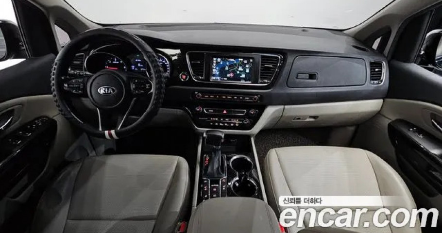 Kia Carnival 