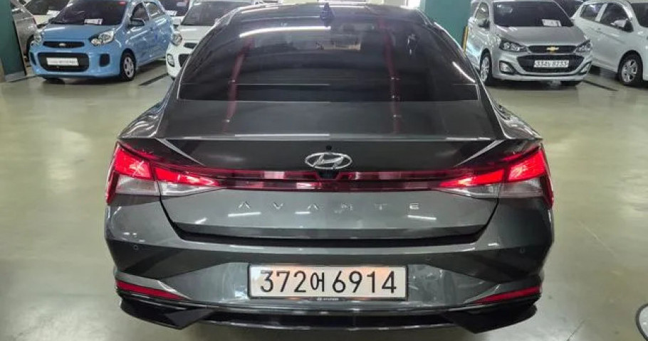 Hyundai Avante (Elantra) 