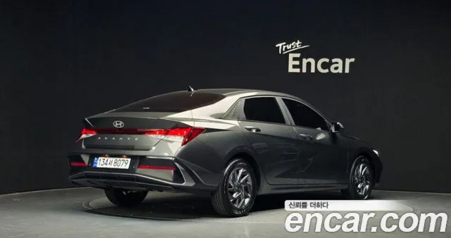 Hyundai Avante (Elantra) 