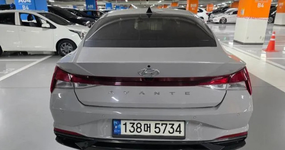 Hyundai Avante (Elantra) 