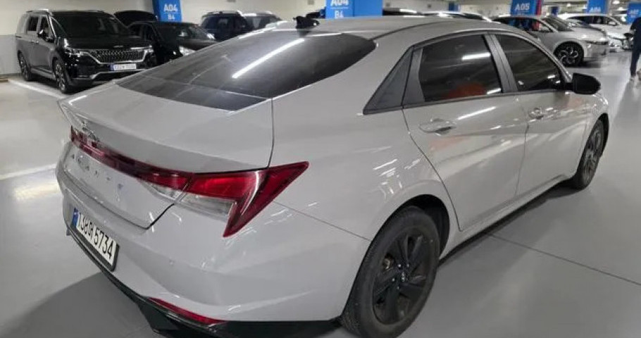 Hyundai Avante (Elantra) 