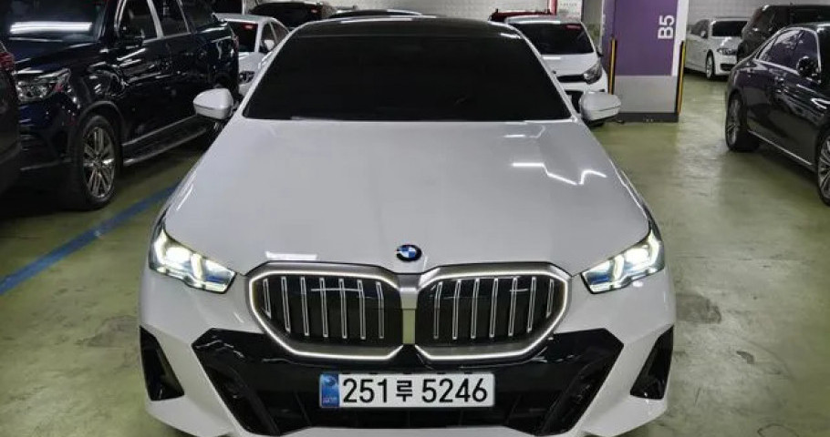 Bmw 5-Series 