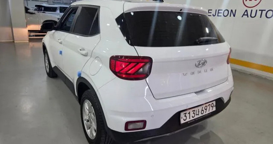 Hyundai Venue 